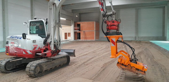 Spezialanbauverdichter Bagger - Brandl